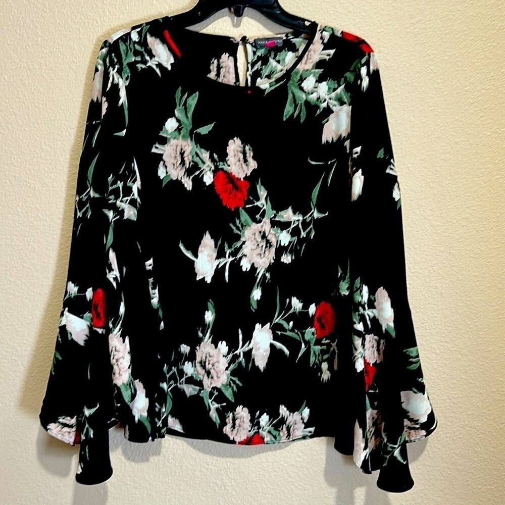 VINCE CAMUTO Floral Boho Blouse, Size M, EUC